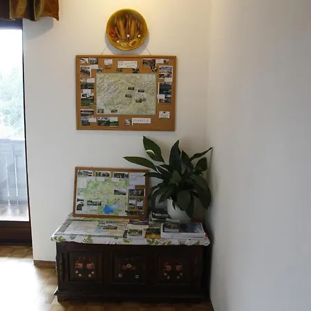 Family On Repecnik Farm In Gorje, Bled شقة