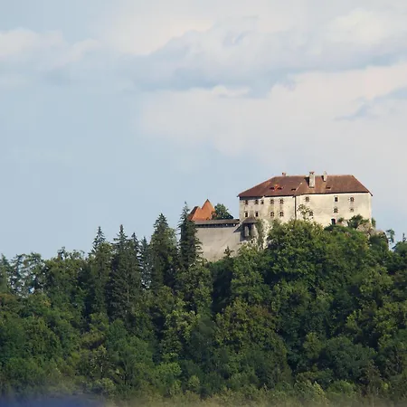 Apartment Family On Repecnik Farm In Gorje, Bled