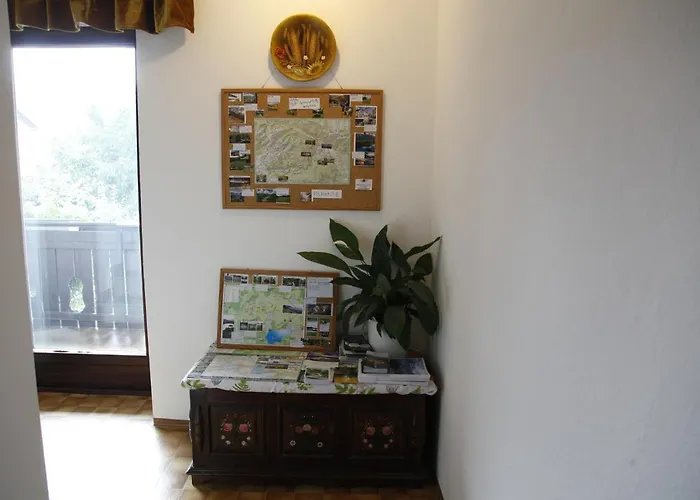 Family On Repecnik Farm In Gorje, Bled شقة