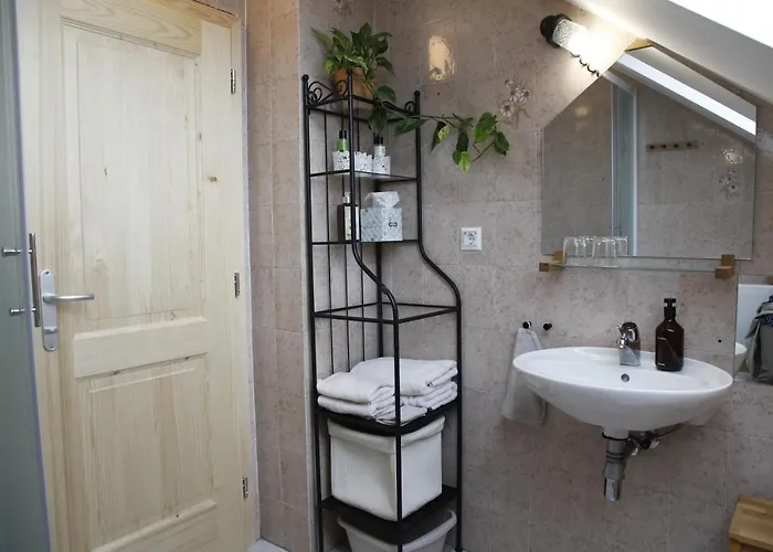 Family On Repecnik Farm In Gorje, Bled شقة زغورنجي